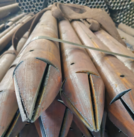 涪陵出尖打孔加工无缝注浆钢花管注浆管厂家
